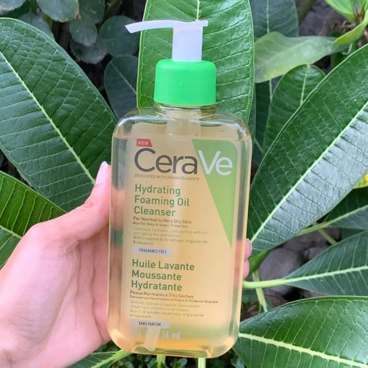 CeraVe Hydrating Foaming Oil Cleanser - face cleanser