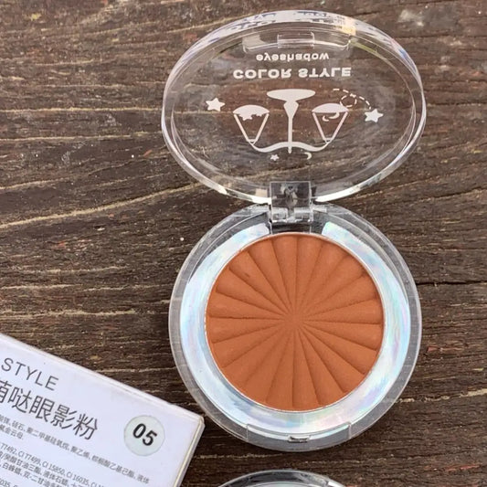 Color style eyeshadow palette - Eyeshadow palette