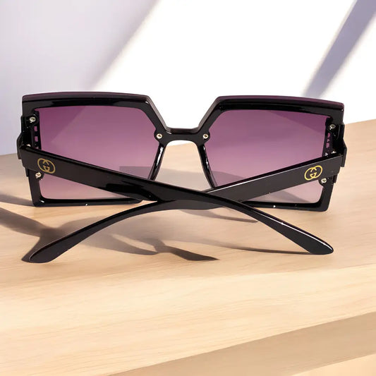 Gucci Sunglasses With Leather Case & Box - sunglasses