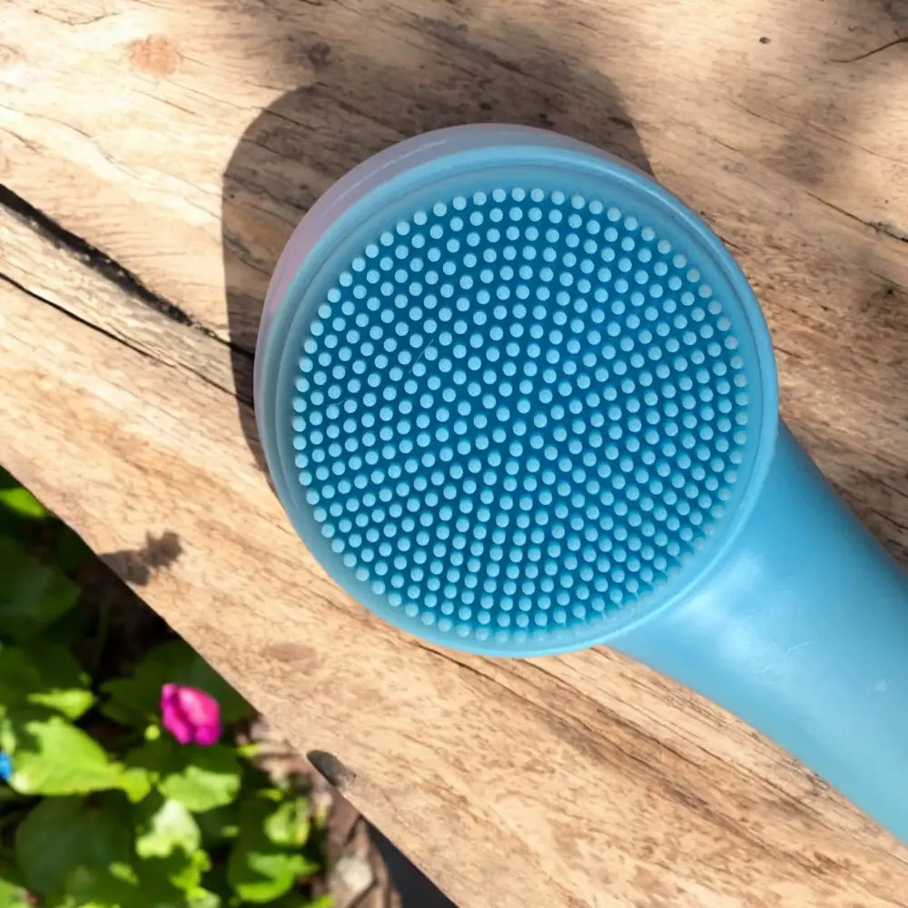 Kiss Lovely Facial Brush 