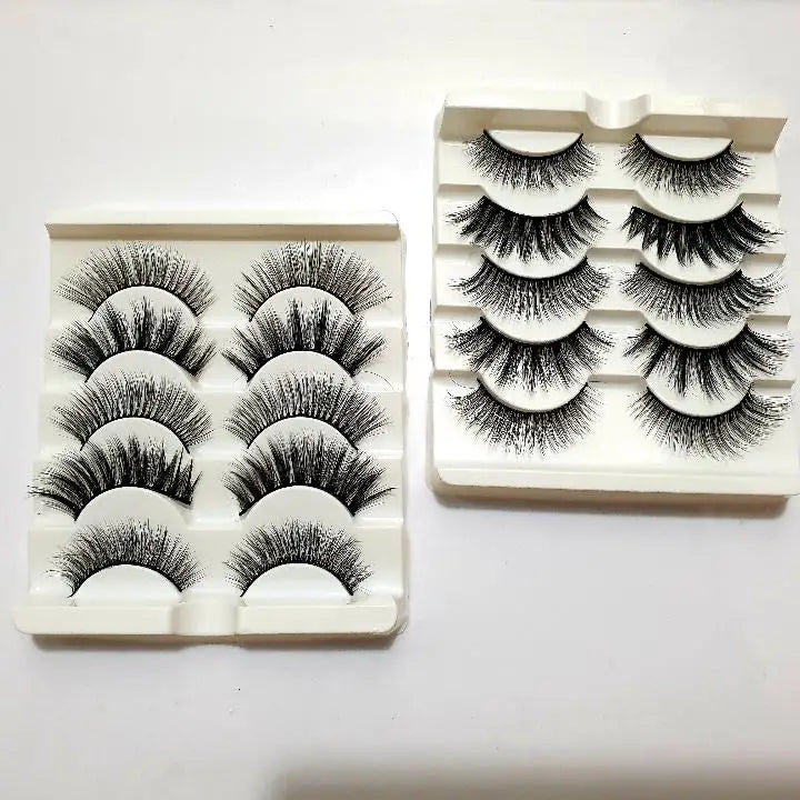 O.Two.O Eyelashes pair of 5